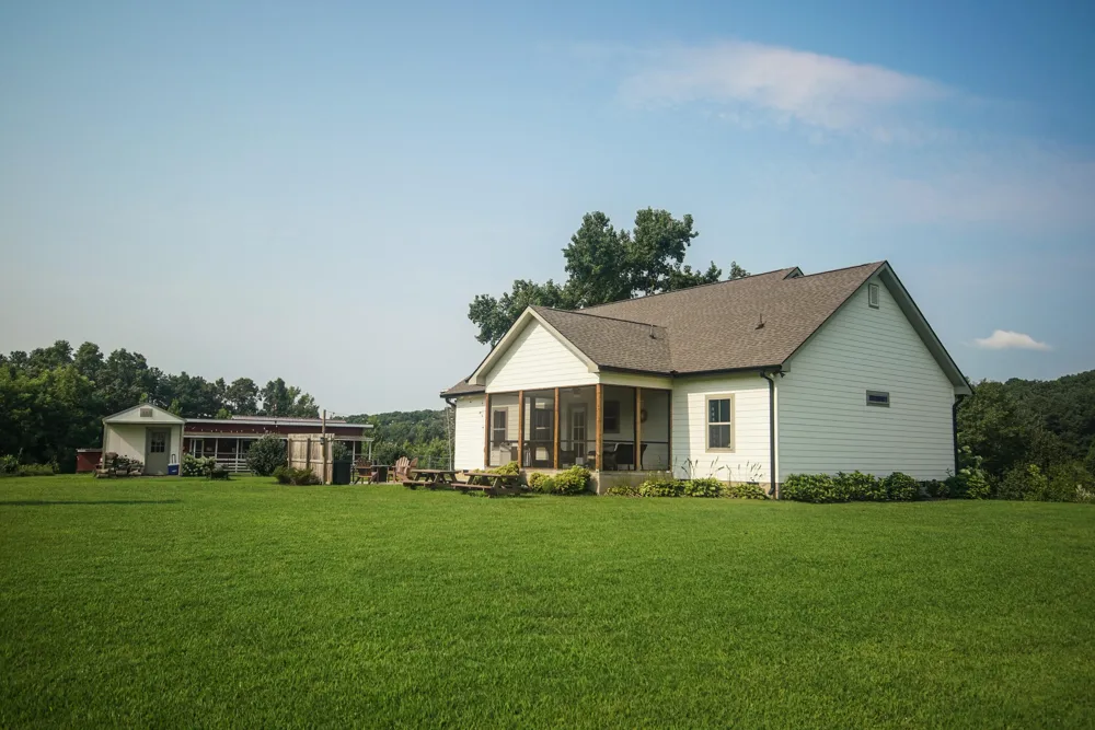 10112 Tommys Lane Soddy Daisy, TN 37379