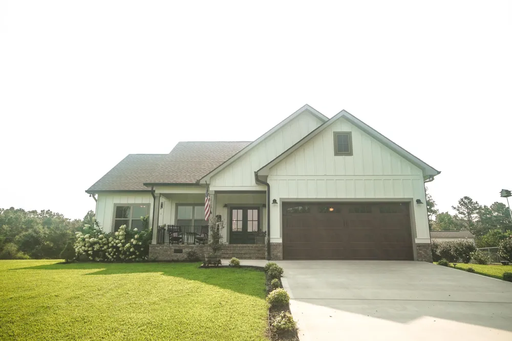 10112 Tommys Lane Soddy Daisy, TN 37379