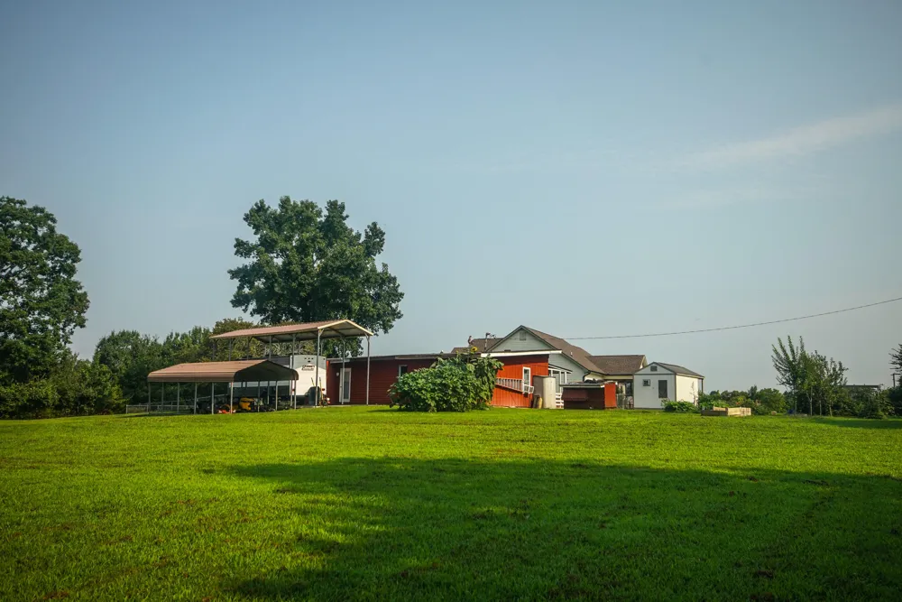 10112 Tommys Lane Soddy Daisy, TN 37379