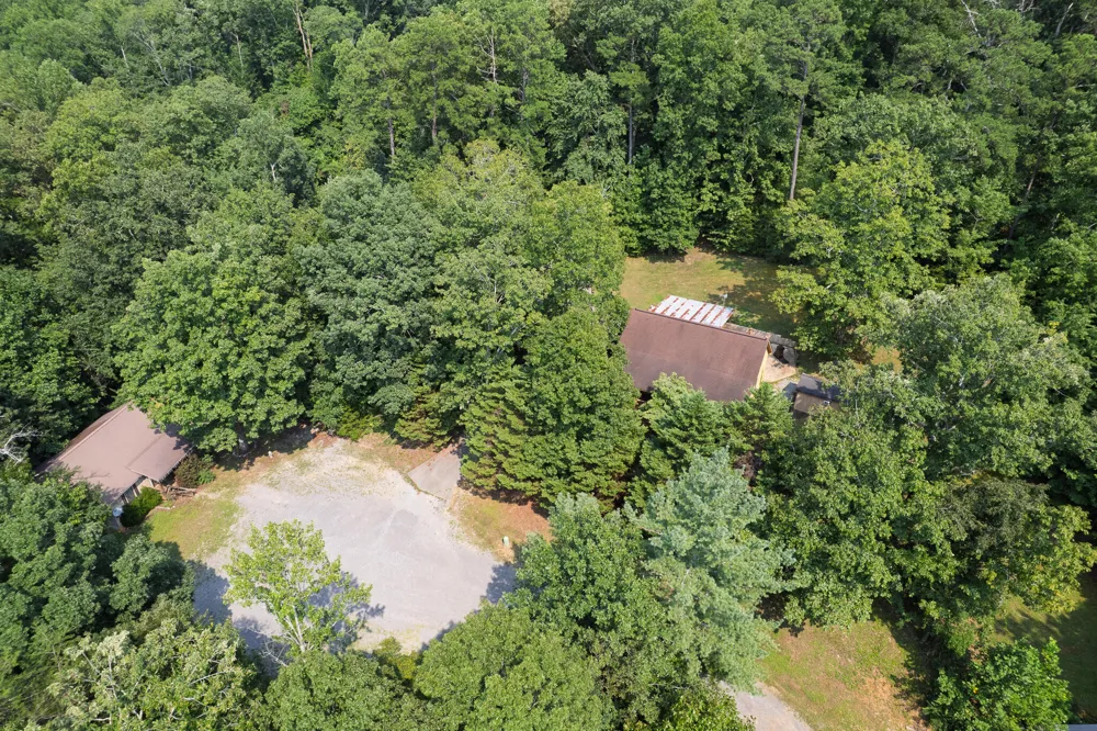 270 Summer Lane Trenton, GA 30752