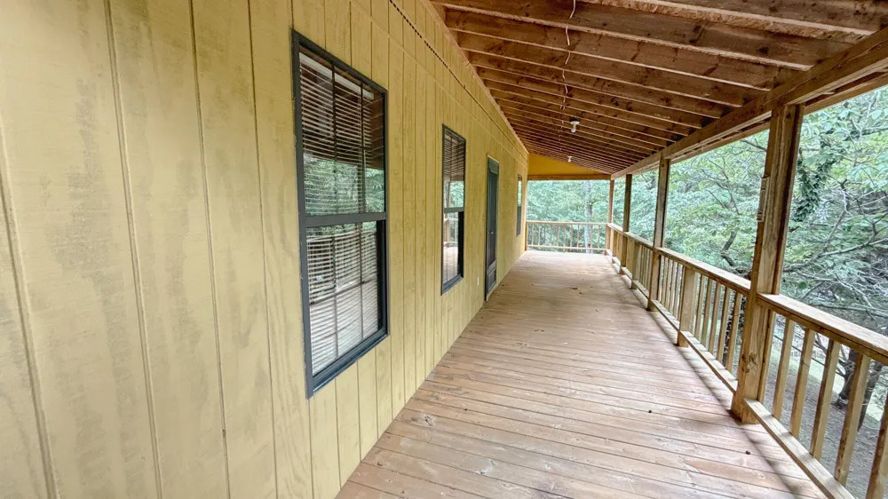 270 Summer Lane Trenton, GA 30752