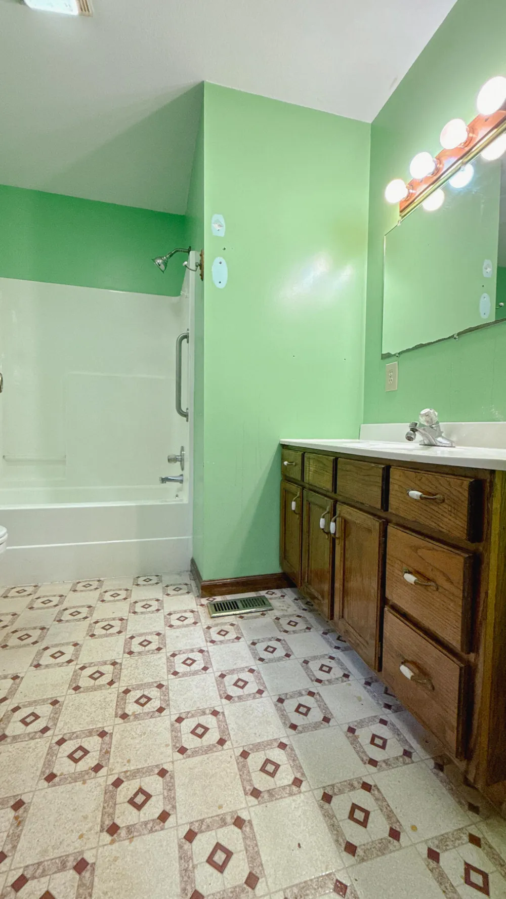 270 Summer Lane Trenton, GA 30752