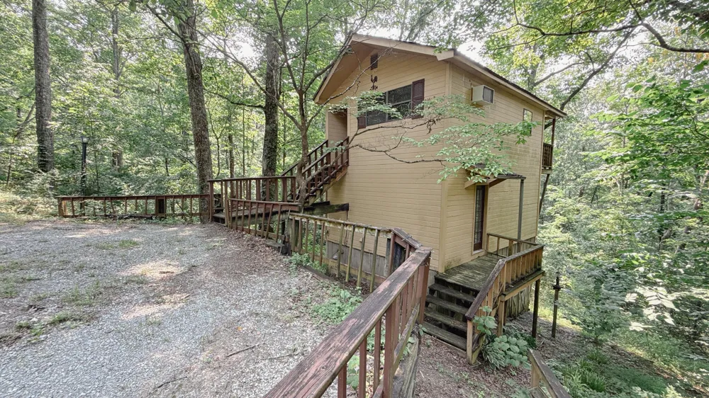 270 Summer Lane Trenton, GA 30752