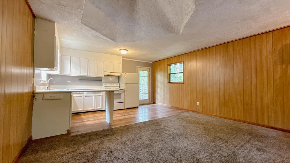 270 Summer Lane Trenton, GA 30752