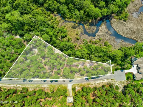 1745 Lost Cove Lane
