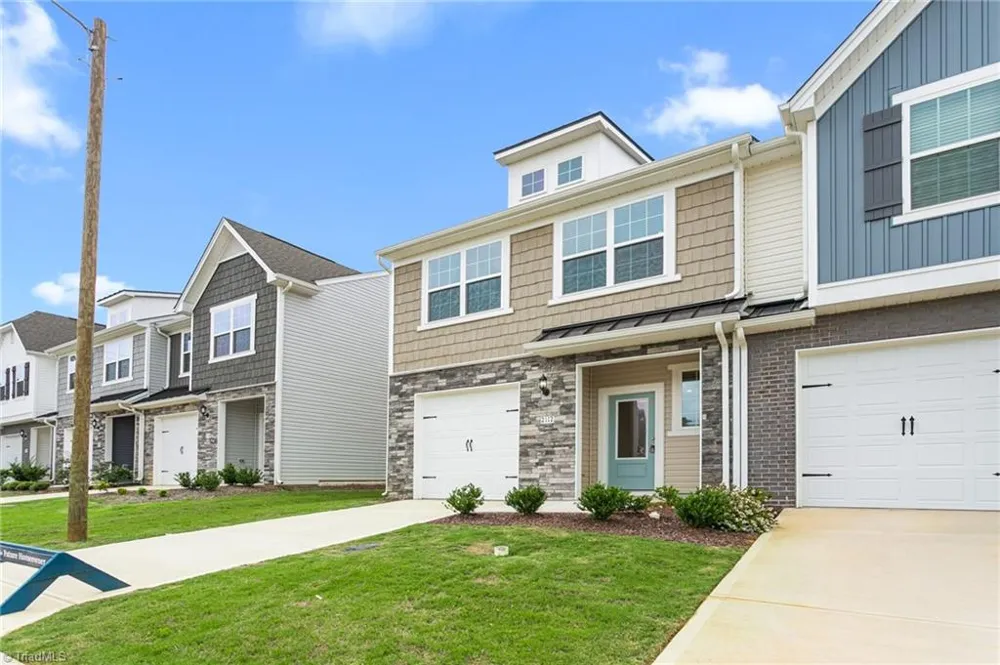 2112 Willow Glen Drive Graham, NC 27253