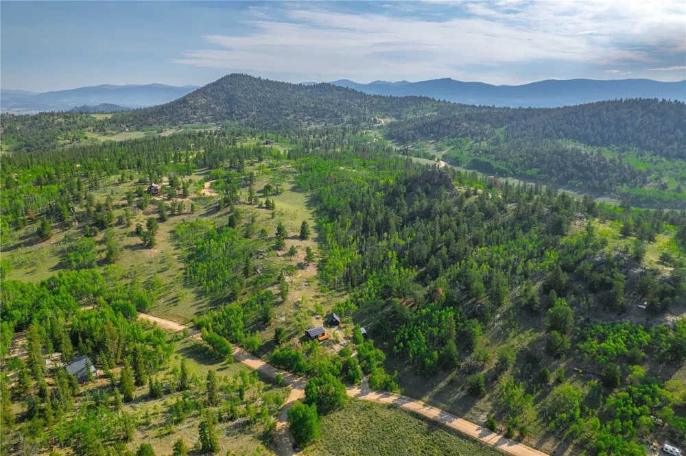 1391 Ute Trail Como, CO 80432
