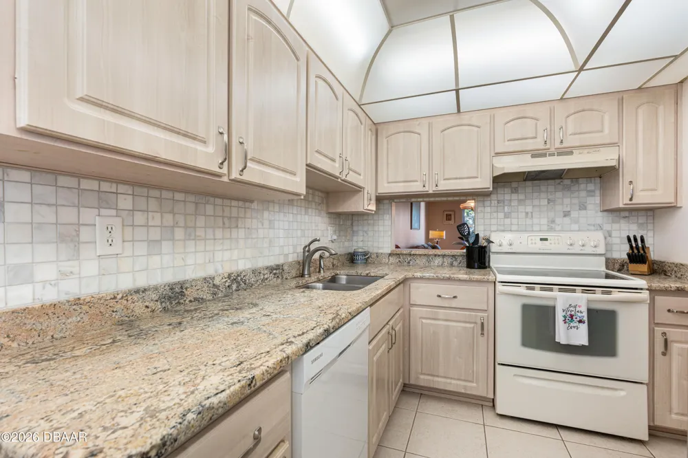 640 Nova Road #504 Ormond Beach, FL 32174