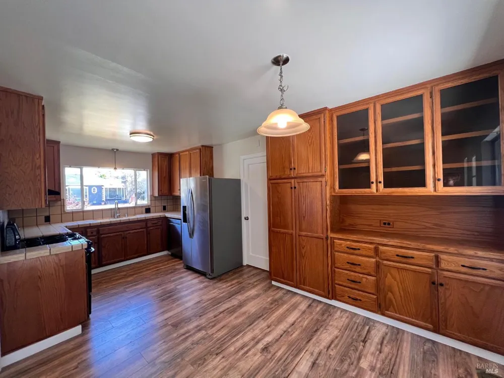 2109 Montecito Avenue Santa Rosa, CA 95404