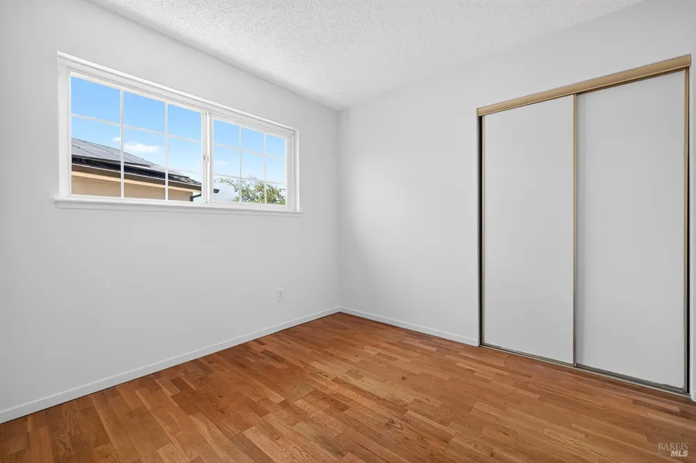 901 Catalpa Way Petaluma, CA 94954