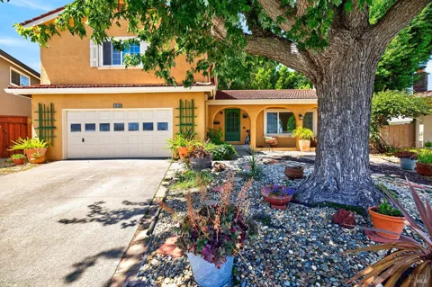 901 Catalpa Way