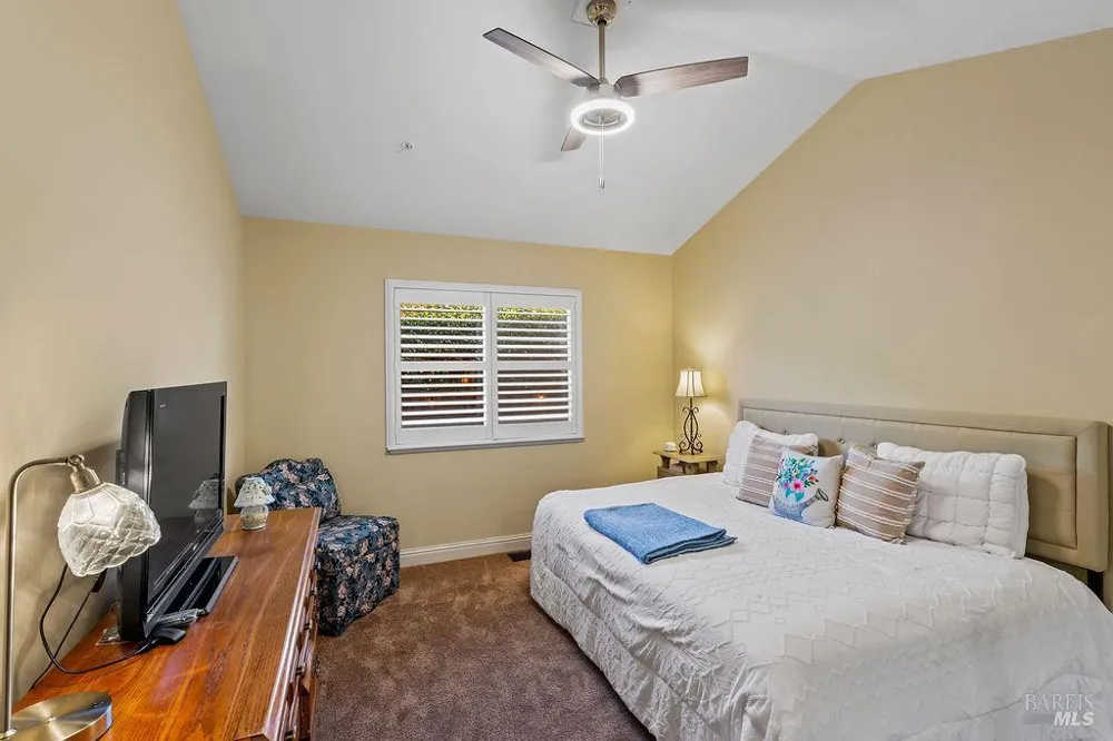 49 Wine Press Way Napa, CA 94558