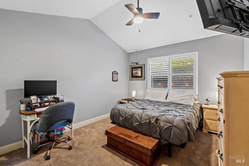 49 Wine Press Way Napa, CA 94558
