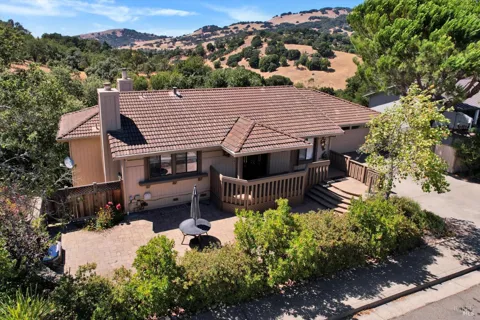 68 Rockrose Way