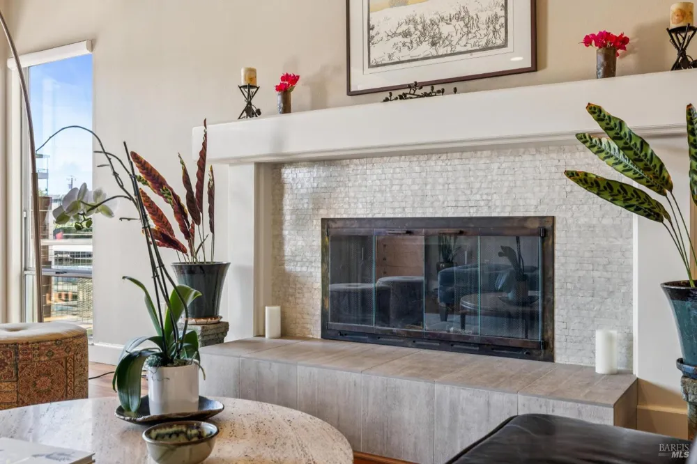 24 Mooring Road San Rafael, CA 94901
