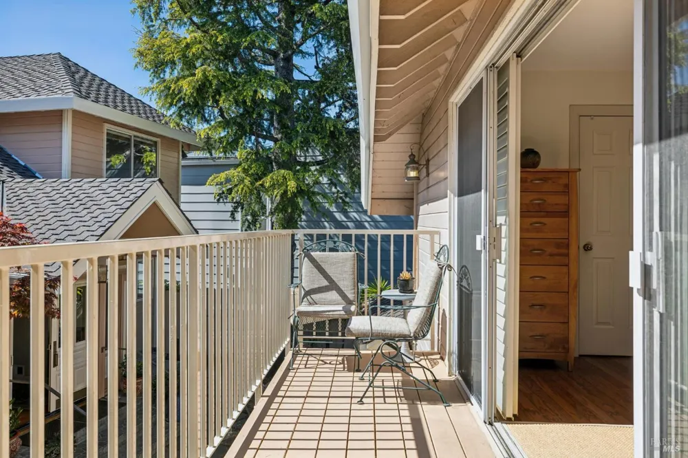 24 Mooring Road San Rafael, CA 94901
