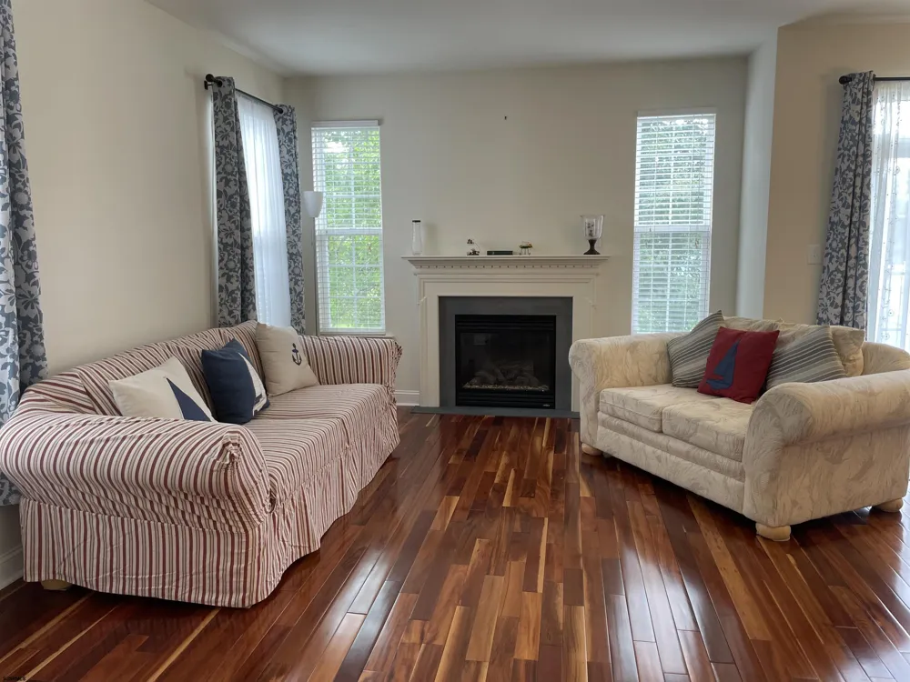 77 Meadow Cir Mays Landing, NJ 08330