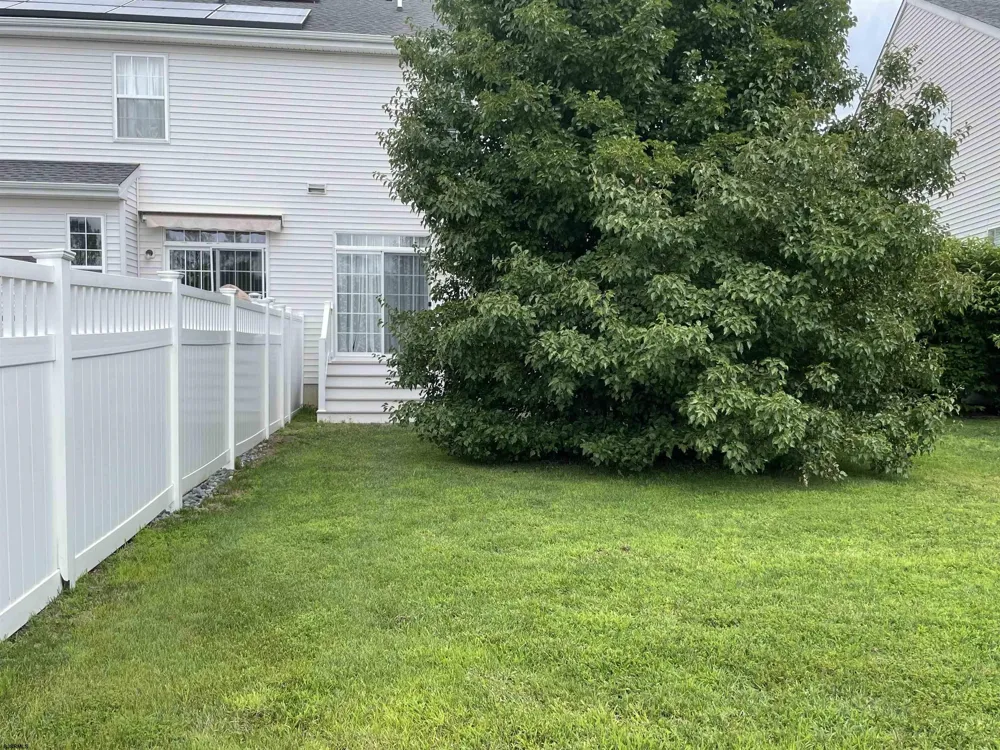 77 Meadow Cir Mays Landing, NJ 08330