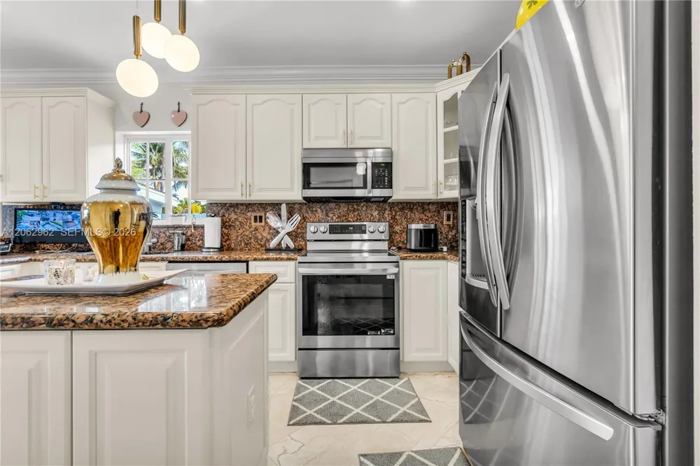 2776 SW 143rd Pl Miami, FL 33175