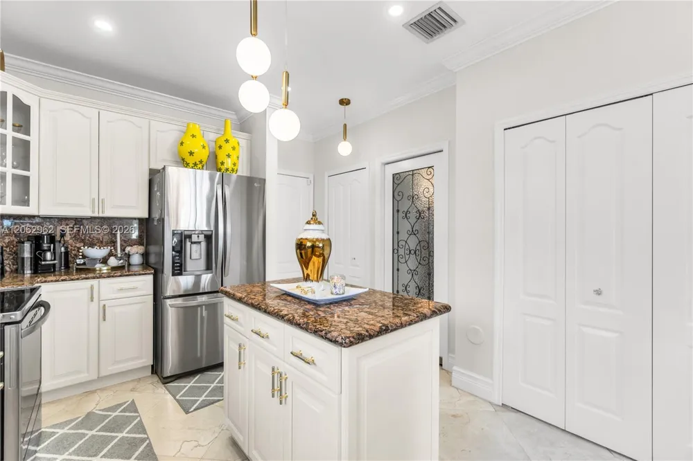 2776 SW 143rd Pl Miami, FL 33175