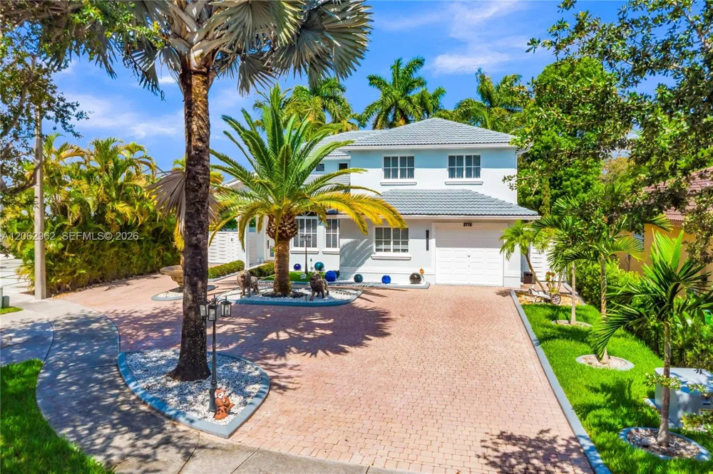2776 SW 143rd Pl Miami, FL 33175