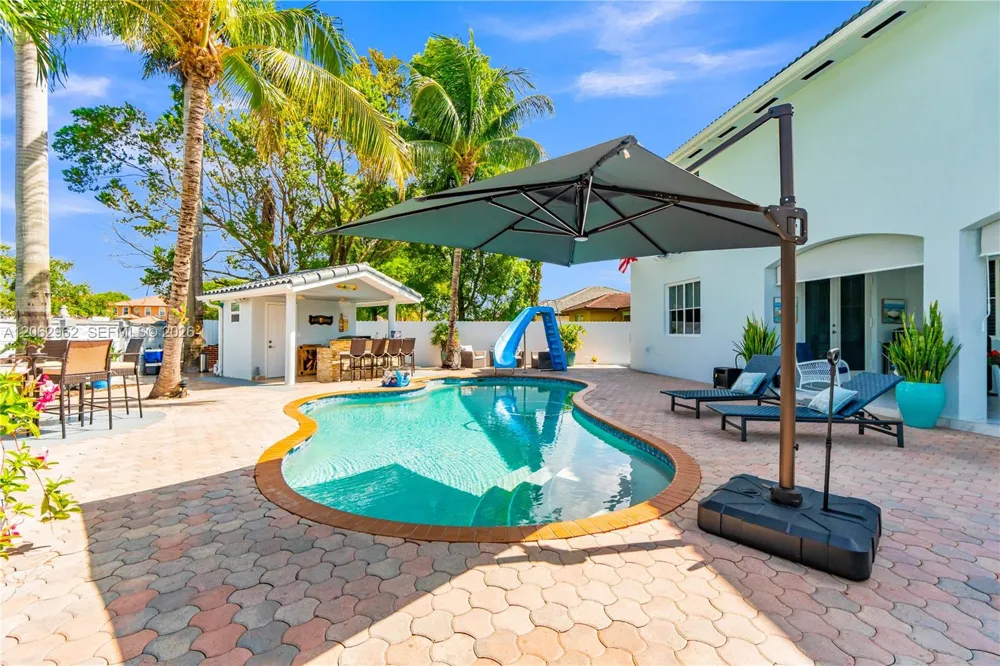 2776 SW 143rd Pl Miami, FL 33175