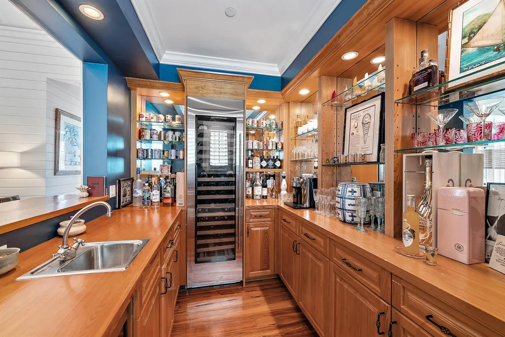 410 Old Towne Lane Juno Beach, FL 33408