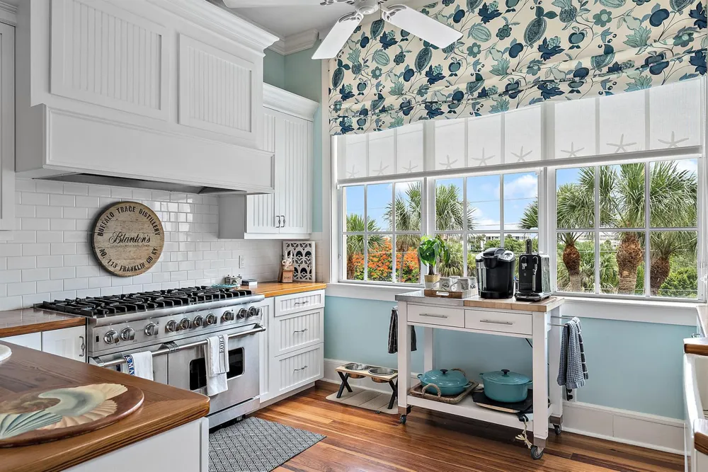 410 Old Towne Lane Juno Beach, FL 33408