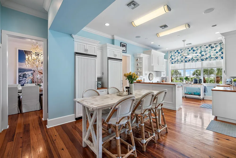 410 Old Towne Lane Juno Beach, FL 33408