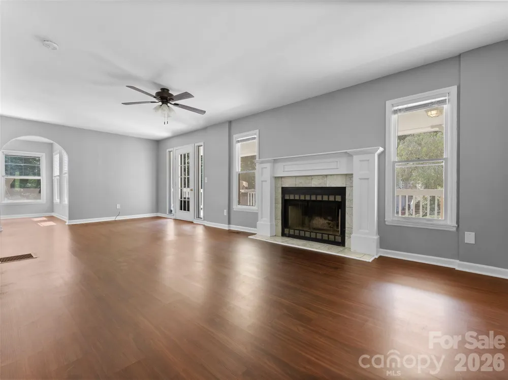 218 Junaluska Oaks Drive Waynesville, NC 28786