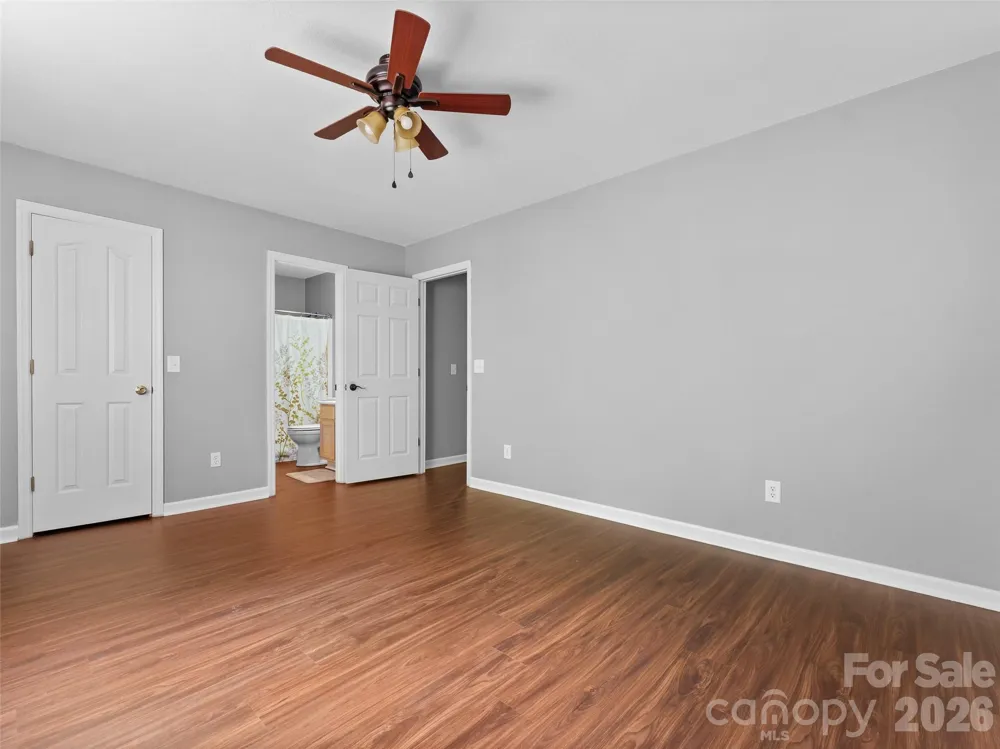 218 Junaluska Oaks Drive Waynesville, NC 28786