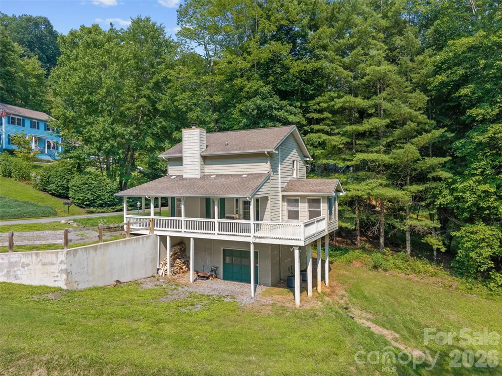 218 Junaluska Oaks Drive Waynesville, NC 28786
