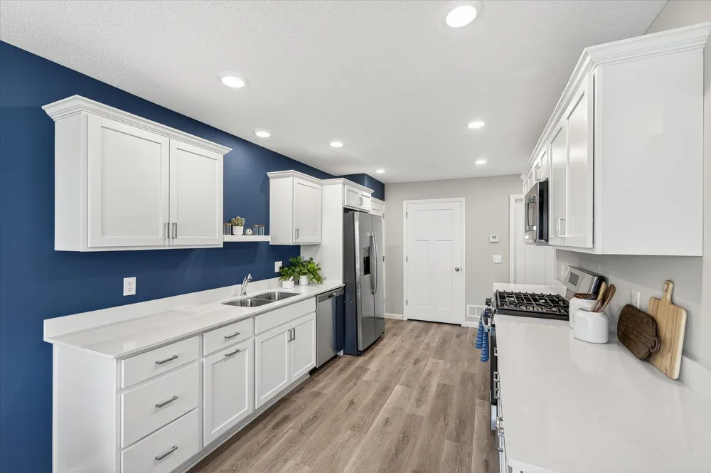 8816 Riverstone Avenue NE Monticello, MN 55362