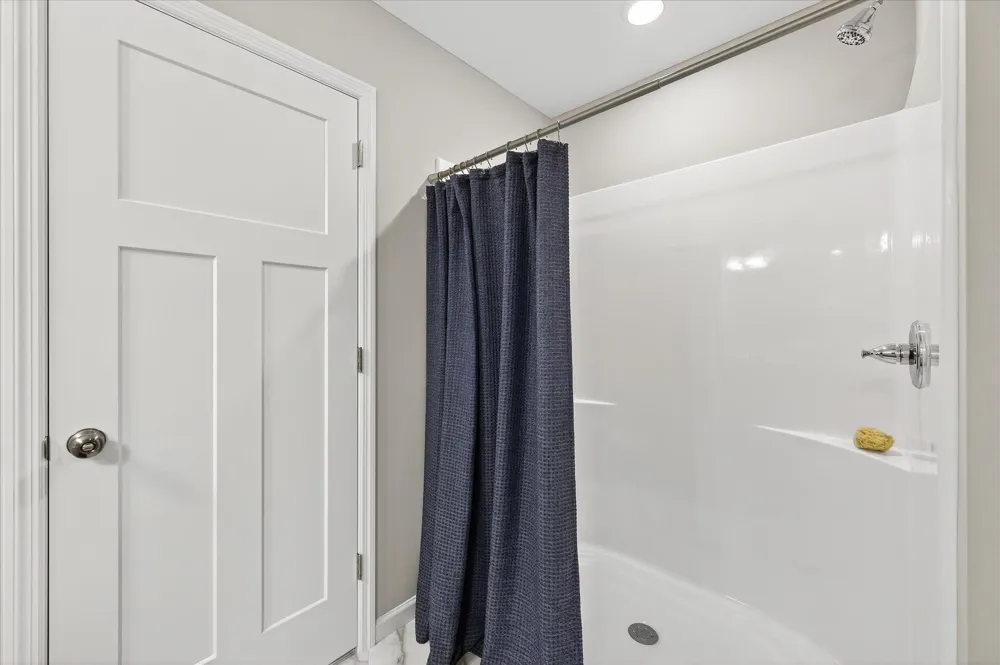 8824 Riverstone Avenue NE Monticello, MN 55362