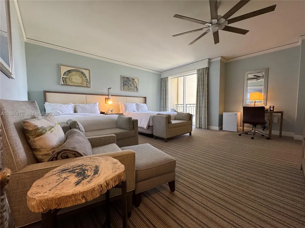 455 Grand Bay Dr #717 Key Biscayne, FL 33149