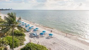455 Grand Bay Dr #717 Key Biscayne, FL 33149