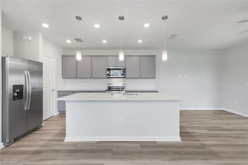 27907 Radiant Court Bonita Springs, FL 34135