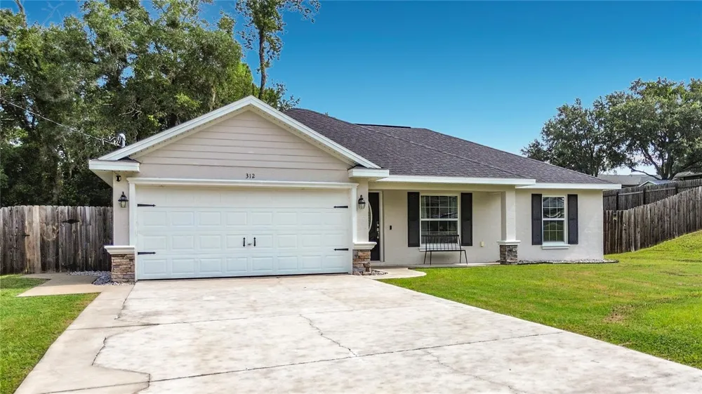 312 CLARK STREET Inverness, FL 34452
