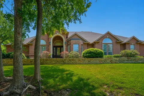 6420 Shady Oaks Lane