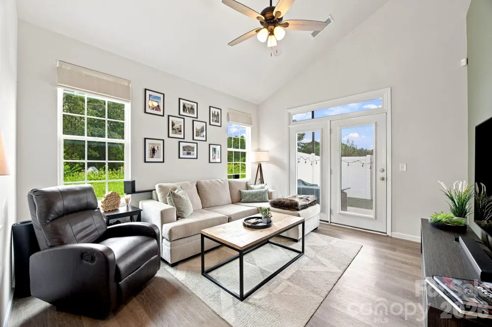1101 Johns Walk Way Belmont, NC 28012