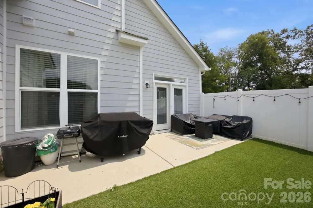 1101 Johns Walk Way Belmont, NC 28012