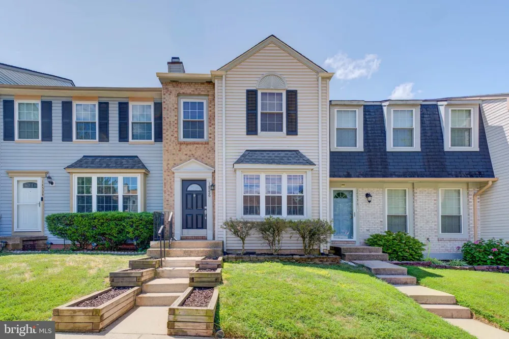 14536 CASTLEFORD COURT Centreville, VA 20121