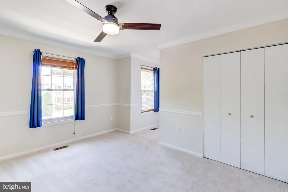 14536 CASTLEFORD COURT Centreville, VA 20121