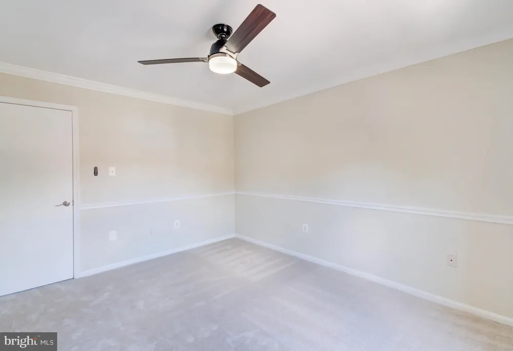 14536 CASTLEFORD COURT Centreville, VA 20121