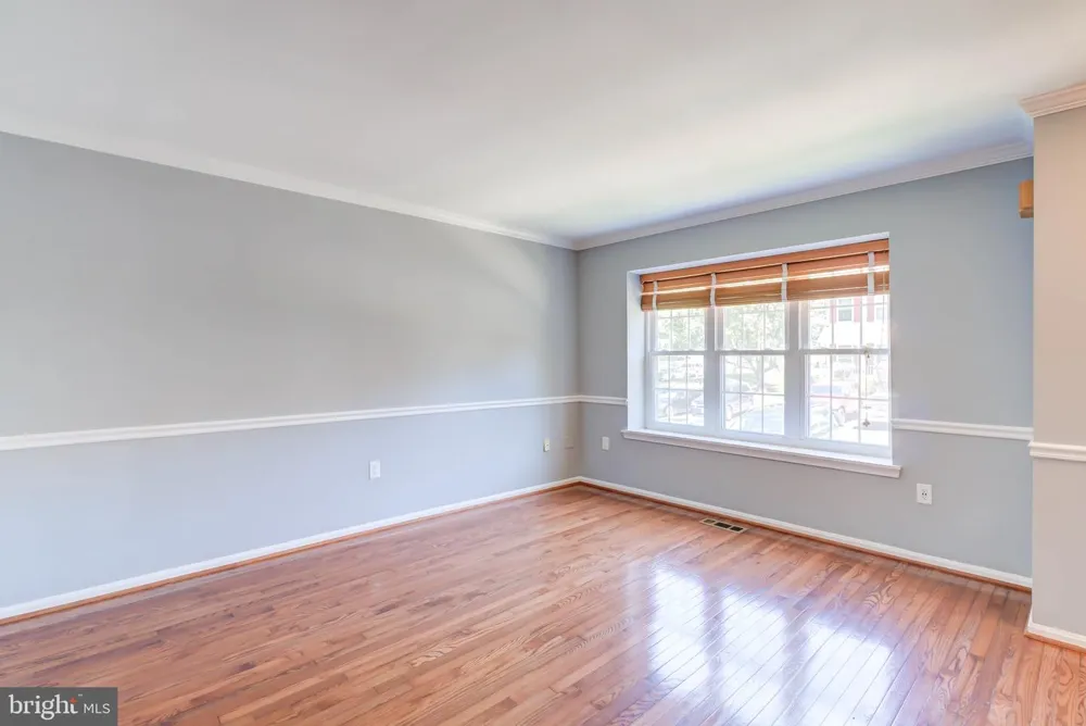 14536 CASTLEFORD COURT Centreville, VA 20121
