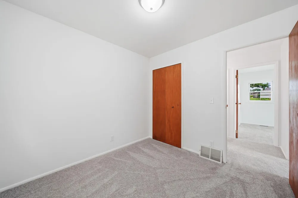 5574 Dogwood Drive Jackson, MI 49201