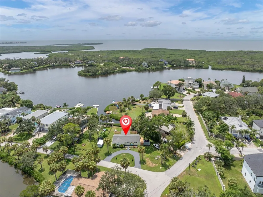 7213 PENINSULAR DRIVE New Port Richey, FL 34652