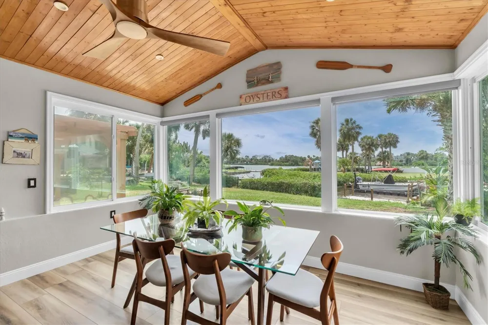 7213 PENINSULAR DRIVE New Port Richey, FL 34652