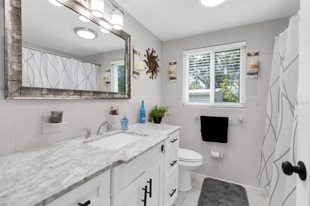 7213 PENINSULAR DRIVE New Port Richey, FL 34652
