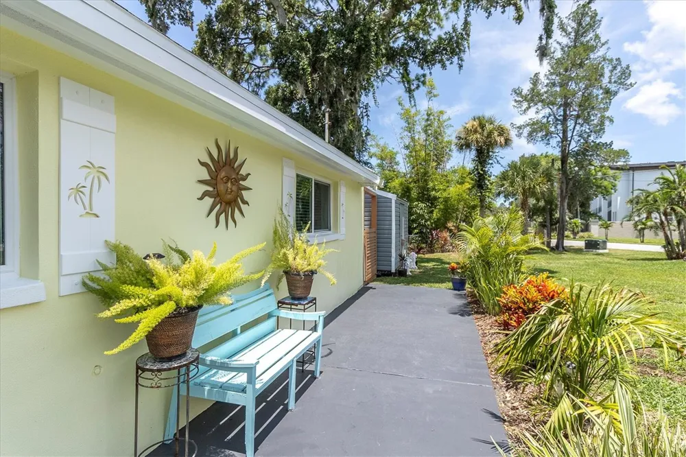 7213 PENINSULAR DRIVE New Port Richey, FL 34652